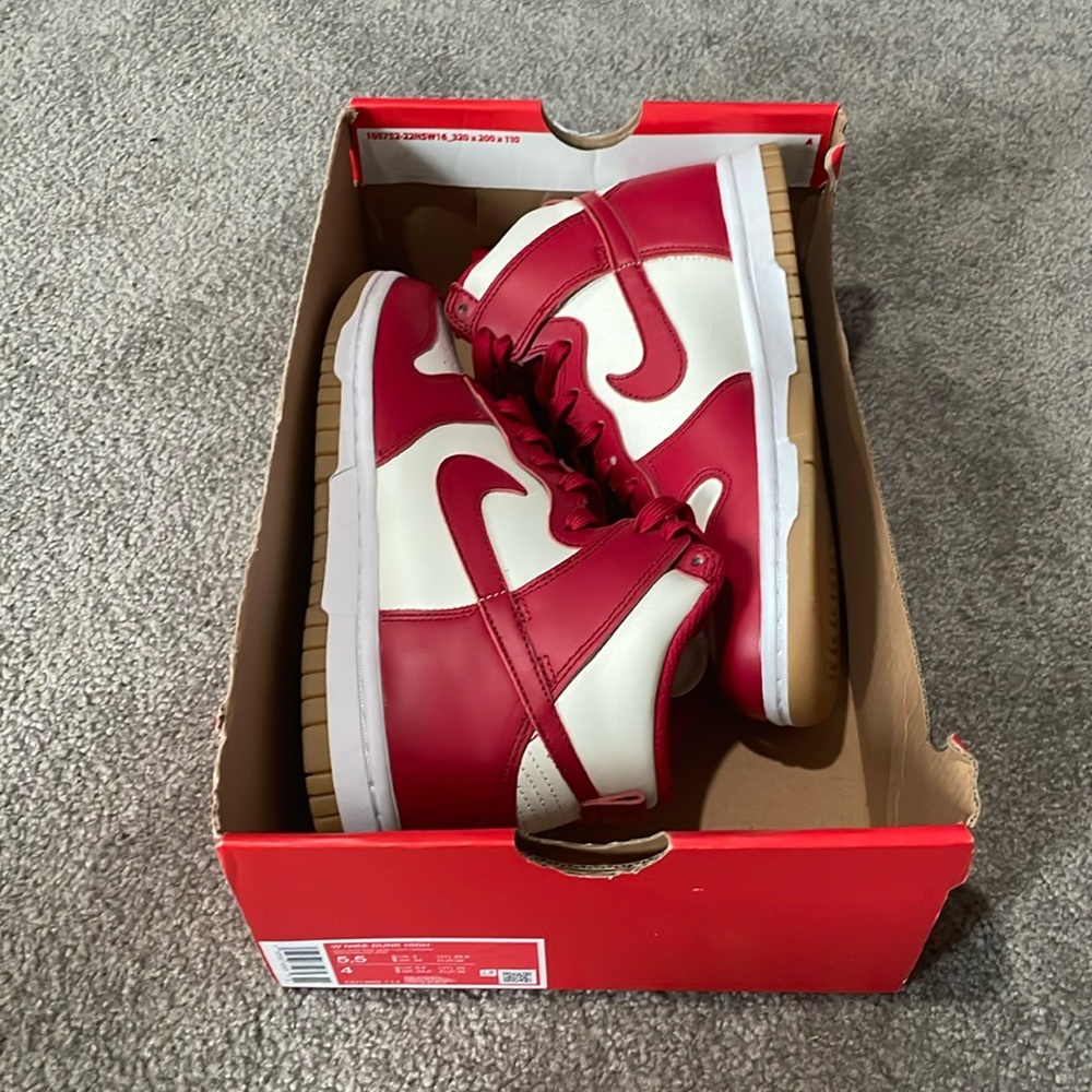 Red Dunk High